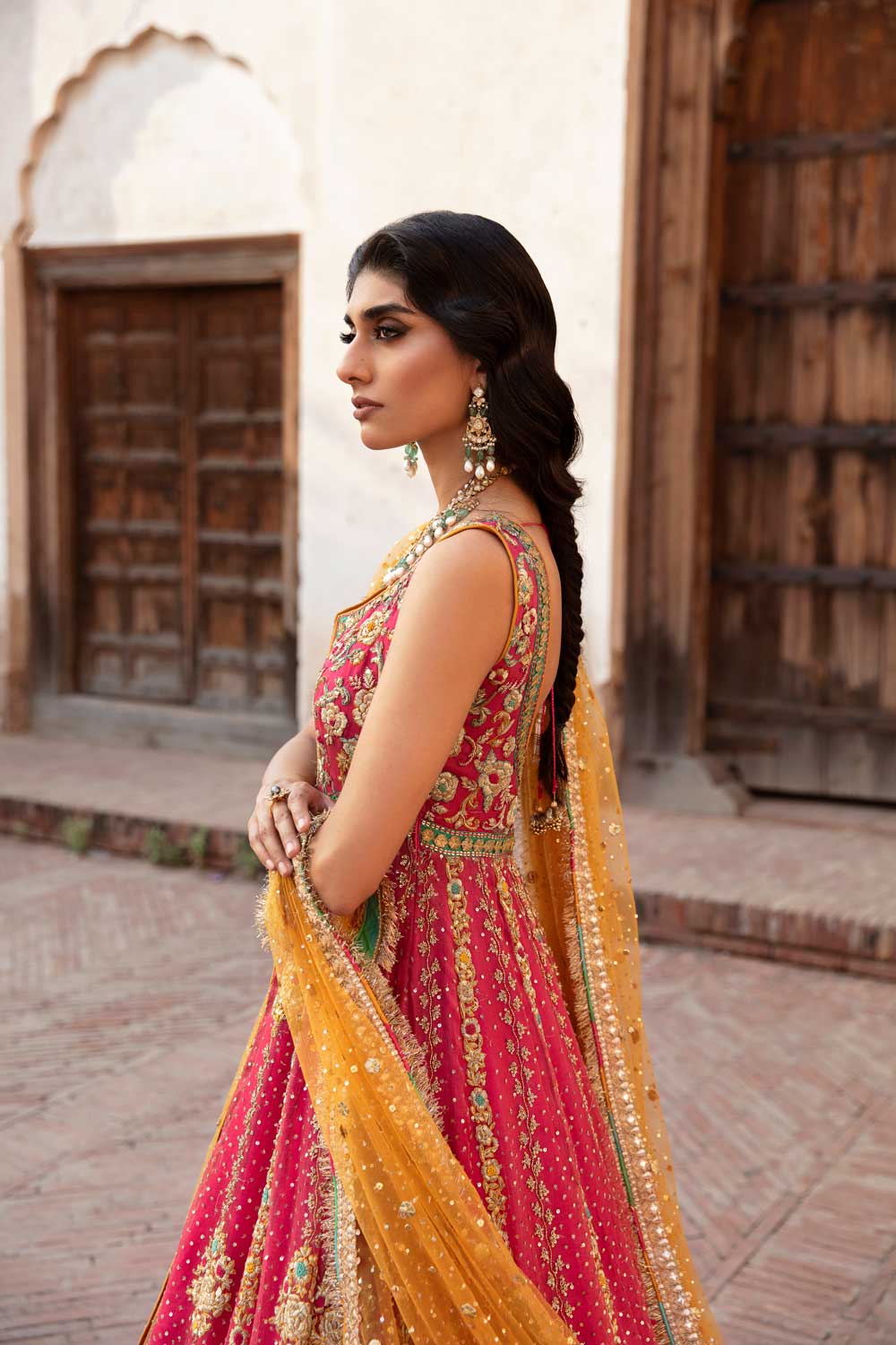 Shikargah - Saranaqvistore
