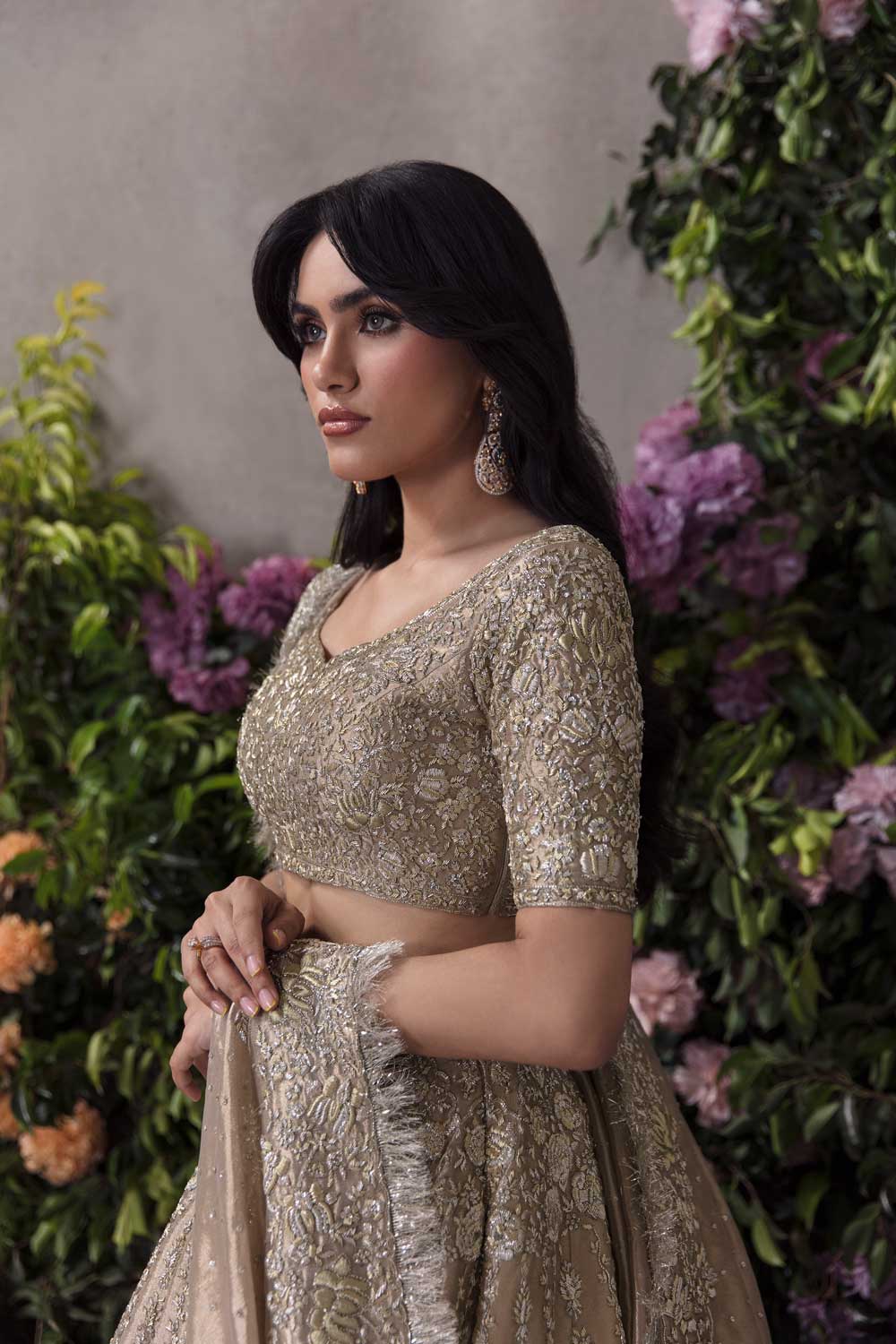 Lotus - Saranaqvistore
