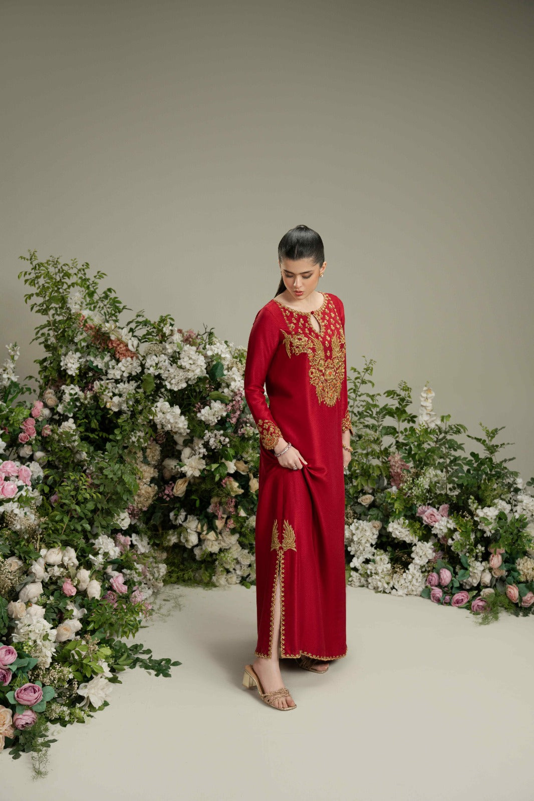 AMIRA - Saranaqvistore