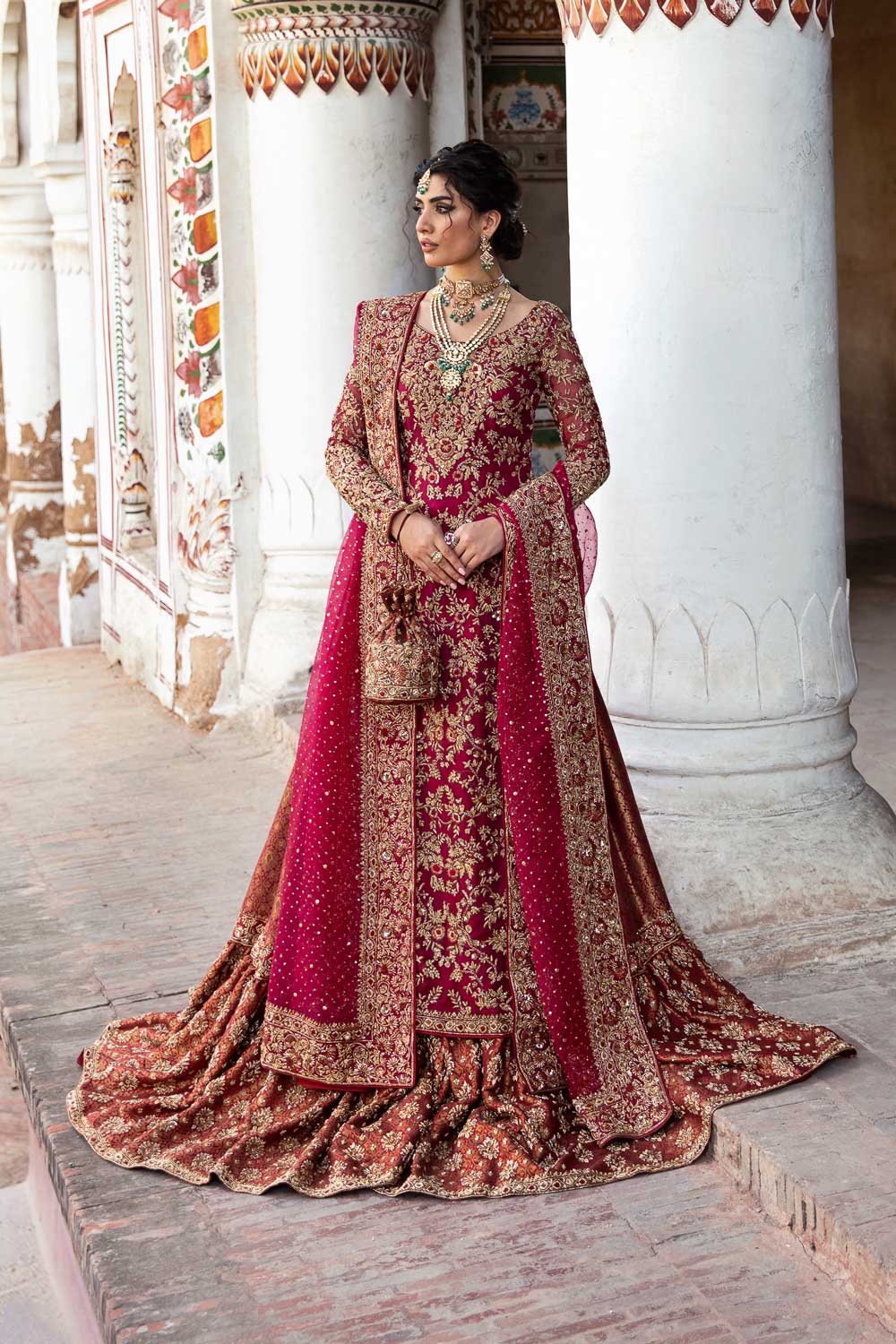 Nayab - Saranaqvistore