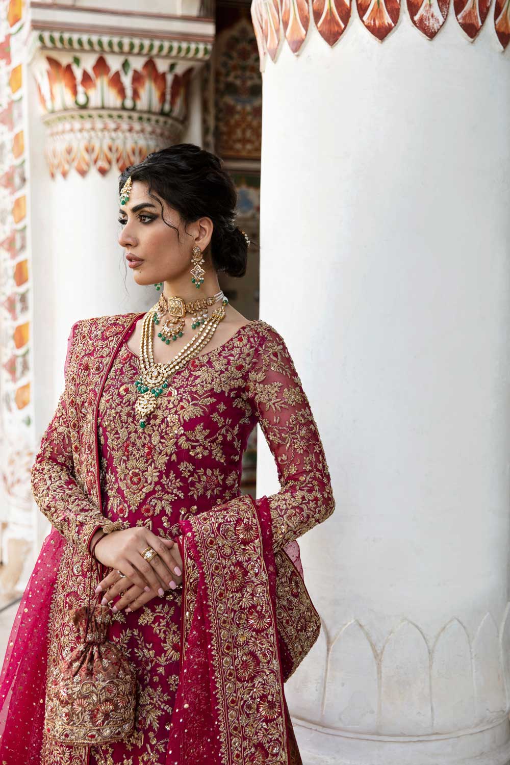 Nayab - Saranaqvistore
